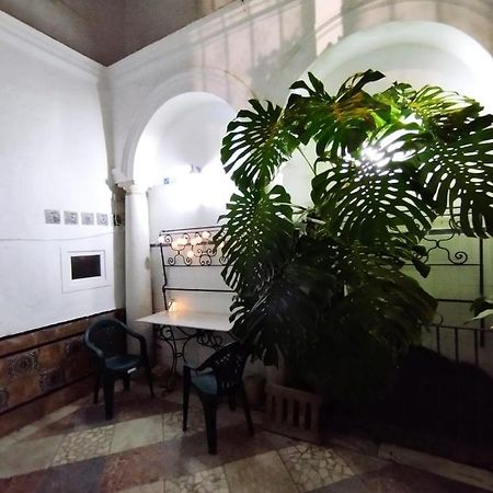 Апартаменти Piso En El Casco Antiguo Con Patio Privado Севілья Екстер'єр фото